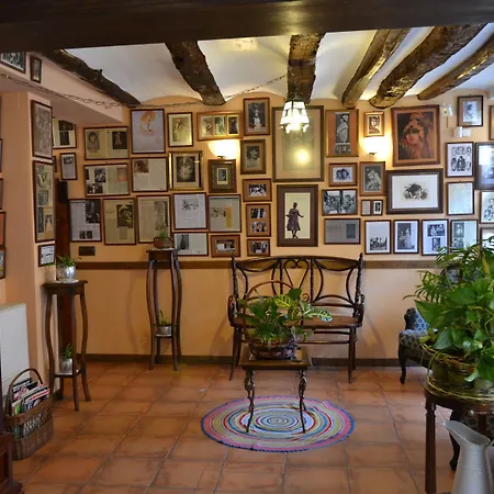 Pensión Santa Agueda Tarazona